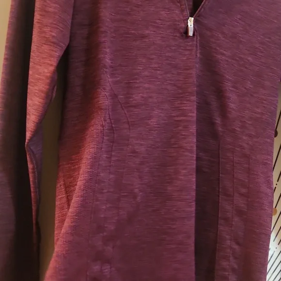 Active Top - Picture 4 of 6